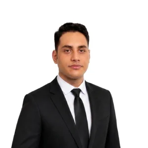 امیرحسین عمرانی، مدیر مارکتینگ و طراحی چهل پنجره اسپادانا